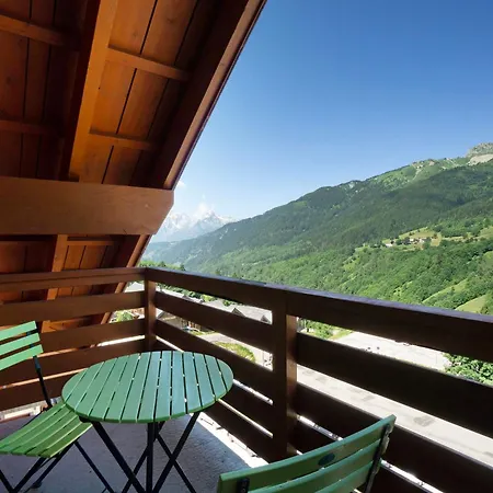 A2 508 Au Pied Des Pistes Apartment *